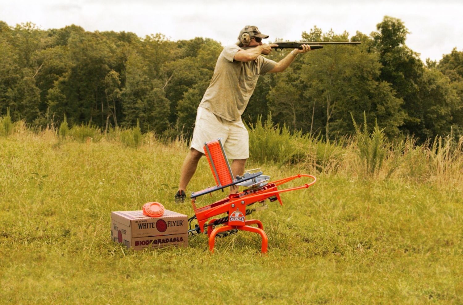 Manual Clay Pigeon thrower vs electric clay pigeon thrower